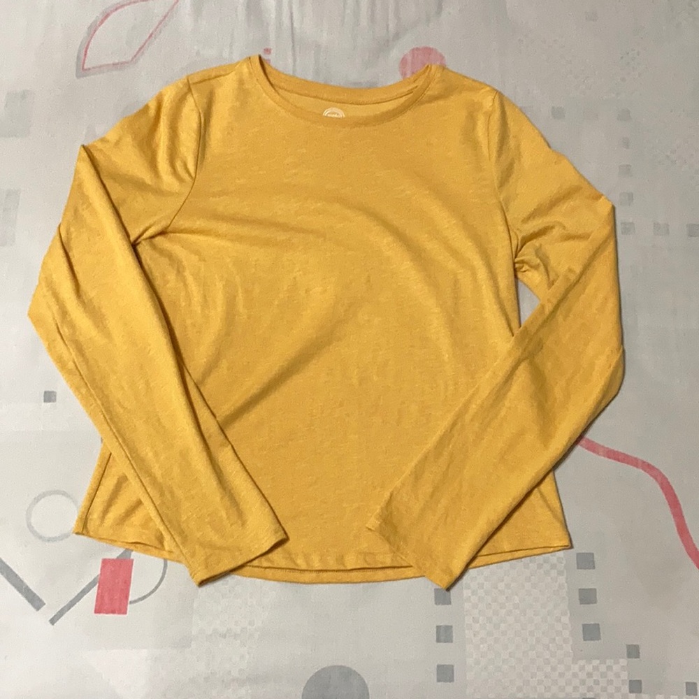 Yellow Long-sleeve t-shirt